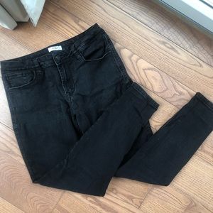 KENSIE: Black High Rise Ankle Legth Stretchy Jeans